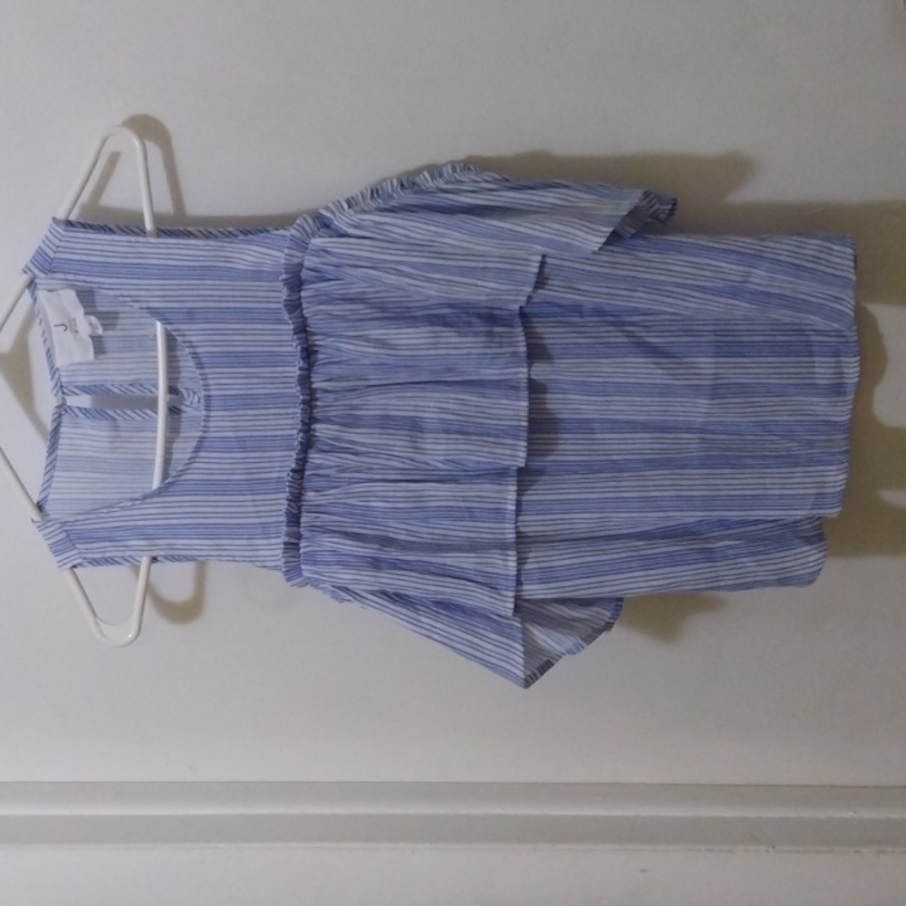 J by Joa blouse keyhole 34 chest